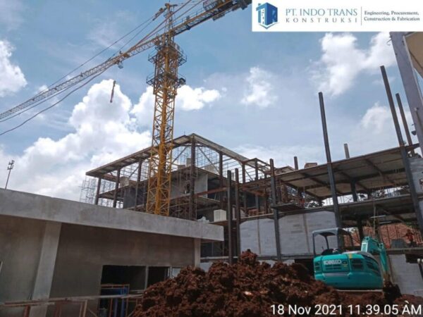 Progres pemasangan Struktur Rumah Sakit Sariningsih Bandung telah hampir Finish pemasangan.@pt_indotranskontruksi #BiayaMutuWaktu (3)