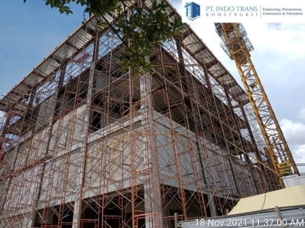 Progres pemasangan Struktur Rumah Sakit Sariningsih Bandung telah hampir Finish pemasangan.@pt_indotranskontruksi #BiayaMutuWaktu (5)
