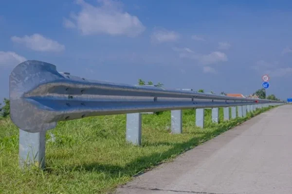 guardrail-2 guardrail-2